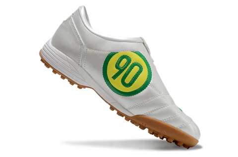 Nike Total 90 Society
